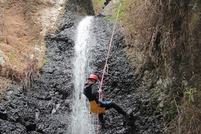 CANYONING aquatic and fun route in Gran Canaria - Who this suits best: fitness, confidence, and ages