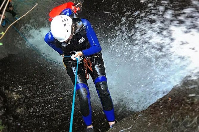 CANYONING aquatic and fun route in Gran Canaria - What you should wear and expect to feel