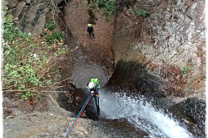 Canyoning in Gran Canaria: The Hidden Waterfalls and Magic Pools - Small group size and English guidance