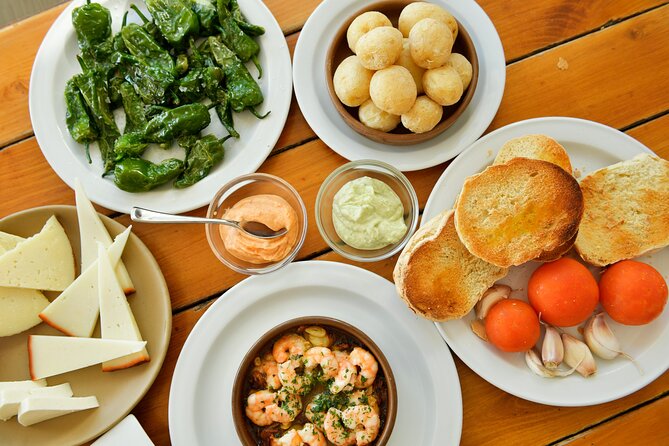 Full-Day Gran Canaria Tour with Teror, Tejeda and Lunch in Fataga - The guide makes or breaks the experience