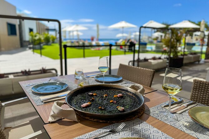 Full Day Ticket at Perchel Beach Club with Lunch - Service style: friendly, but setup can affect wait times