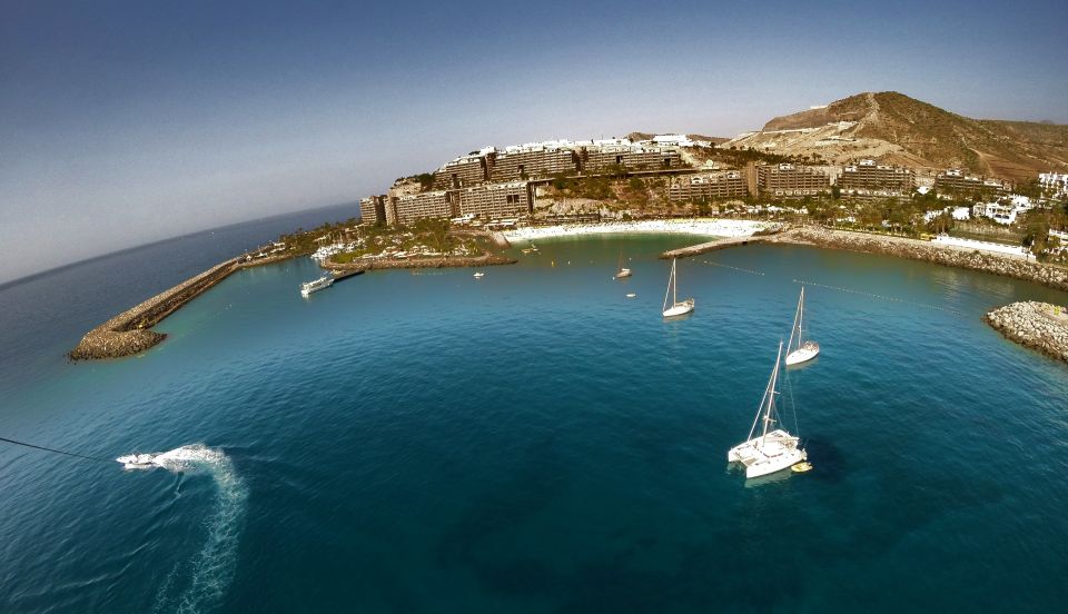 Gran Canaria: 1 to 3 Person Parasail over Anfi Beach - Lift-off: when the parachute opens and the sea drops away