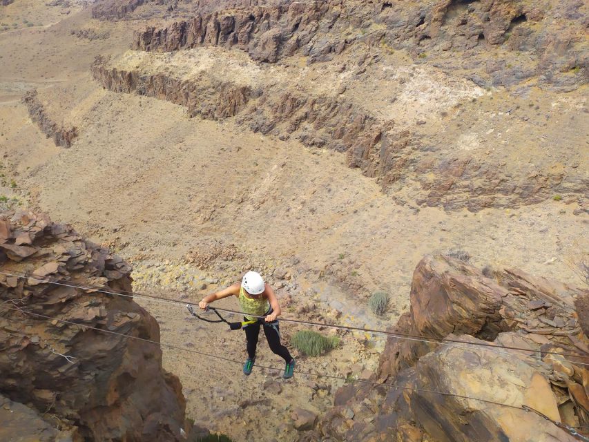 Gran Canaria: Cliff Climbing Via Ferrata Trip by Maspalomas - How the guides teach: from first movements to being safely clipped in