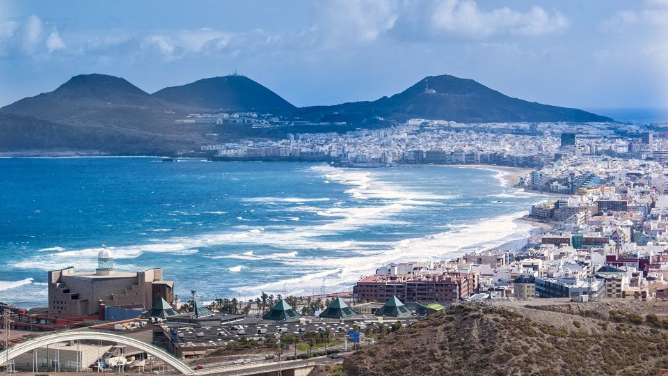 Gran Canaria: Full-Day Island Sightseeing Coach Tour - Puerto de Mogán and Los Azulejos de Veneguera: The Pretty Start