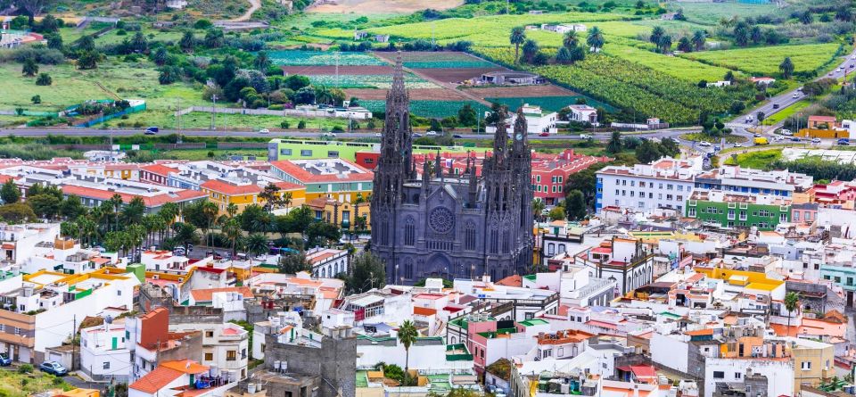 Gran Canaria Highlights Full-Day Tour by Bus - Valleseco lunch: a one-hour break in the cooler hills