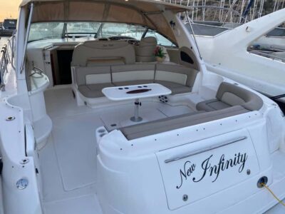 Gran Canaria: Shared yacht excursion with beverages, lunch and snorkeling - Getting on the water: pickup, van time, and the Puerto Rico departure