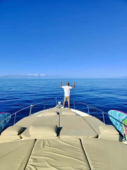 Gran Canaria: Shared yacht excursion with beverages, lunch and snorkeling - Lunch and snacks on the yacht: what’s actually included