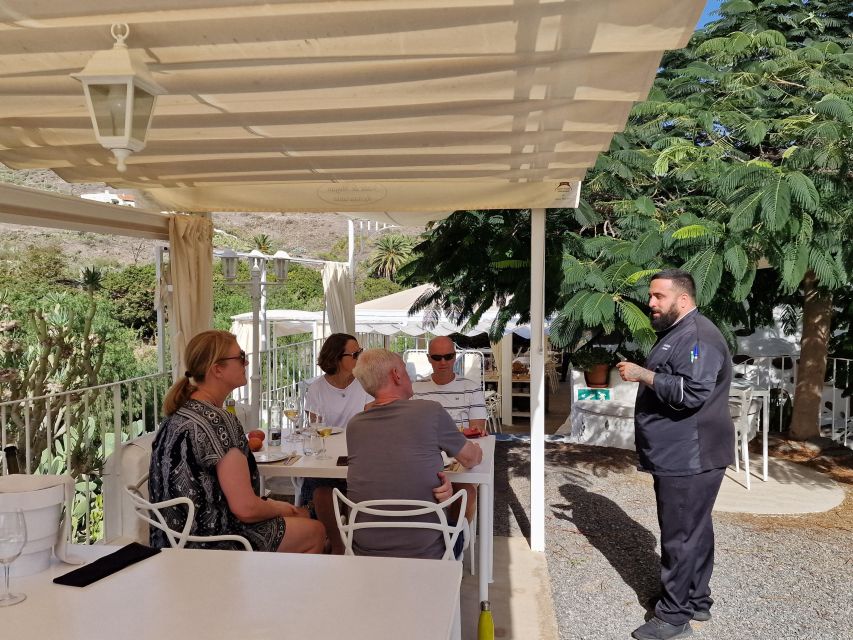 Gran Canaria: tasting wine & local cheese - The short scenic approach: a 10-minute photo stop in Gran Canaria