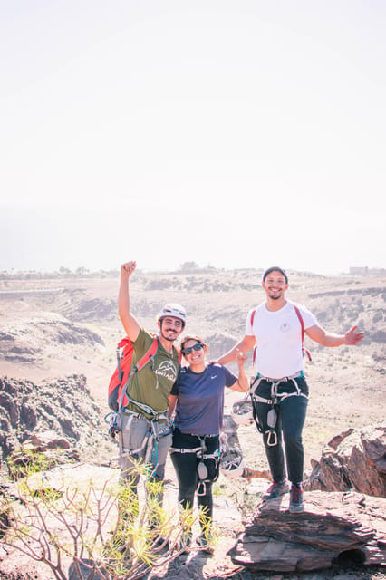 Gran Canaria : Vía Ferrata "Amor & Odio" - Medium level - The 30-minute approach: where your shoes and mindset matter most