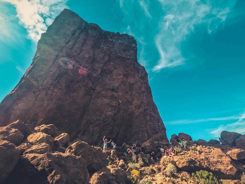 Gran Canaria: Volcano Sunset Tour and Local Food Tasting - Photos, guides, and the small touches that prevent chaos