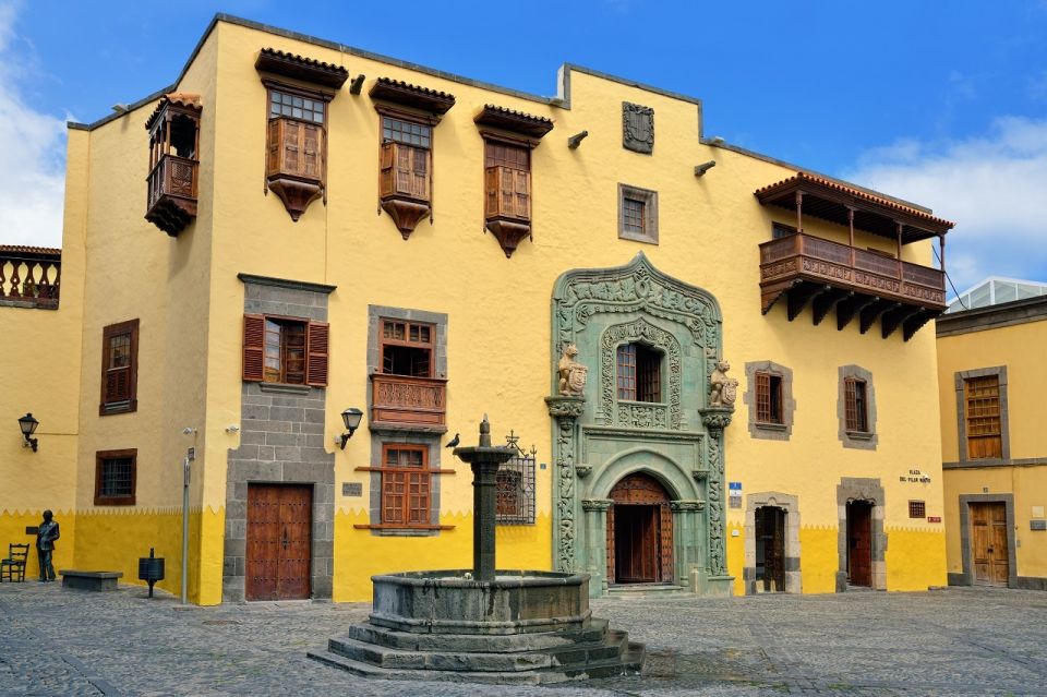Las Palmas, Botanical Gardens and Bandama Volcano Tour - Vegueta Walking Time: Cobblestones, Colonial-Era Details, and Local Stories