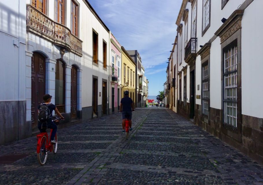 Las Palmas de Gran Canaria: Guided City Tour by Bike - Price and value: what $41 really covers