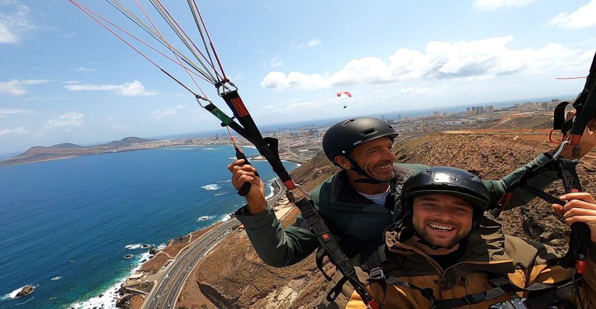 Las Palmas: tandem paragliding flights for everyone - Pace, photos, and the small-group feel that matters