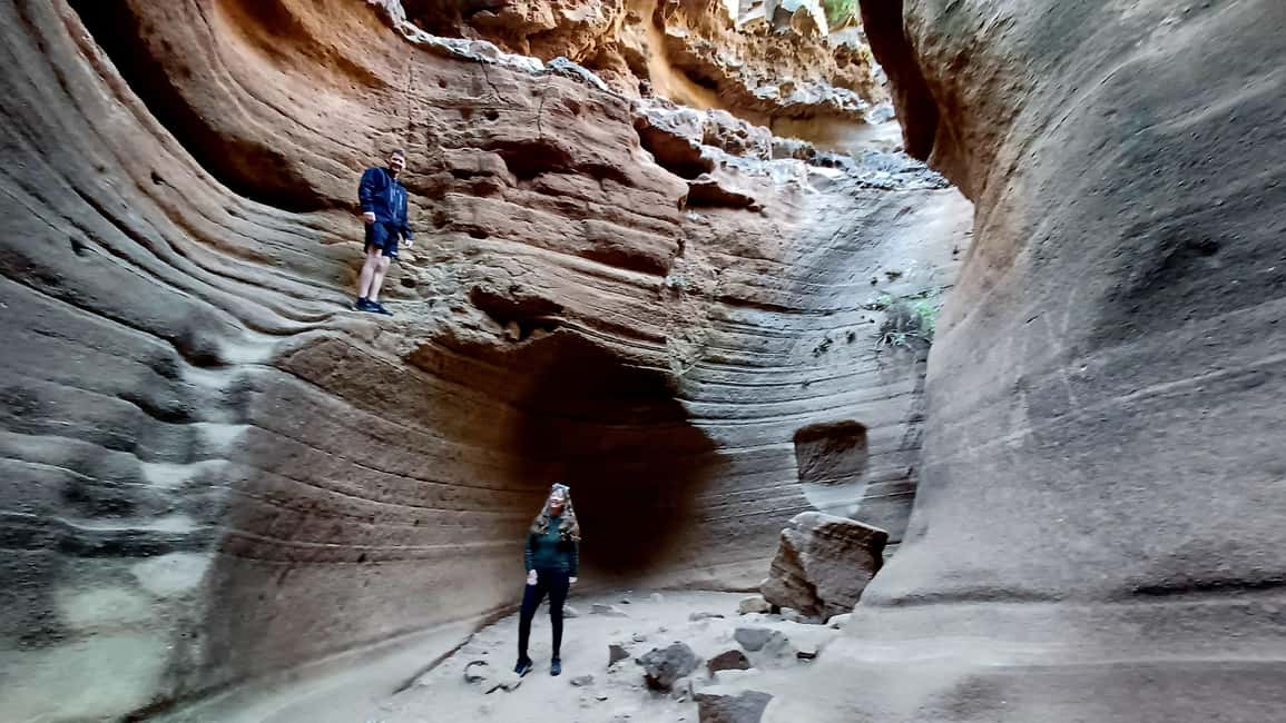 Maspalomas: Barranco de las Vacas, Caves, Farmhouse Tour - The secret cave: history underground for about an hour