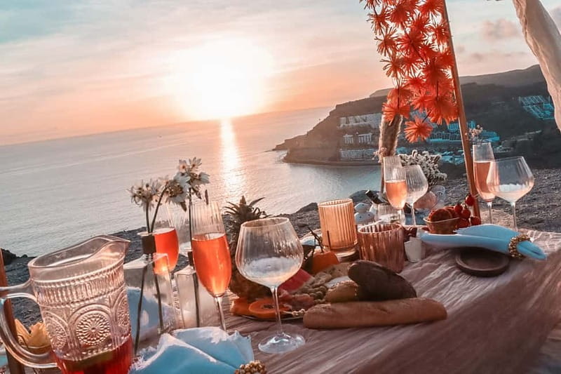 Maspalomas: Gran Canaria Picnic Experience - Maspalomas vs. Amadores: choosing your starting point