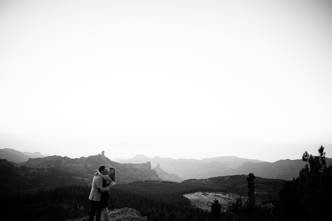 Photoshooting at Roque Nublo, Tejeda - Three scenic photo stops: what you’re really getting