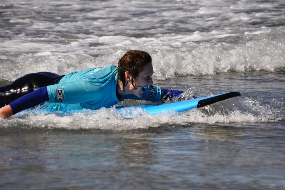 Playa del Inglés surf lessons - Playa del Inglés vs. Maspalomas by the Lighthouse: Surf Where It’s Working