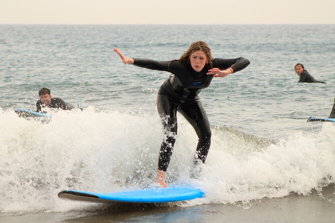 Premium Surf Course in Gran Canaria - Pro Surfing School stops: what happens at each moment