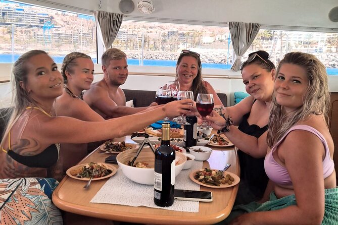 Private 4 hour Catamaran cruise in south coast of Gran Canaria - A private catamaran day off Gran Canaria’s south coast