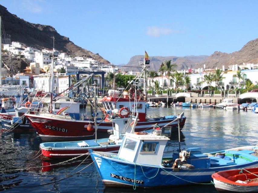 Puerto de Mogan: Friday Market Experience - Marina and beach time: the reset button after shopping