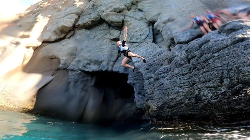 Puerto Mogán: Guided Adventure Kayak Tour in Caves & Snorkel - The Wild Beach Snorkel Stop: Where Explanations Turn Into Real Sightings