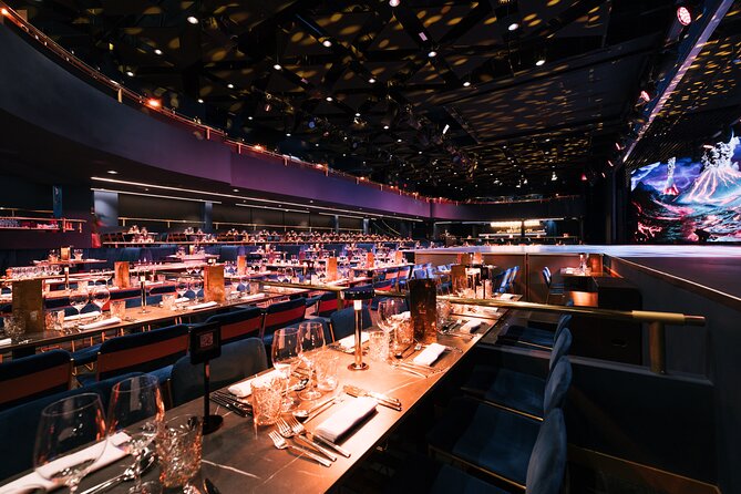 Sala Scala Gran Canaria Dinner Show - Who should go: couples, food lovers, and adult-content-aware groups