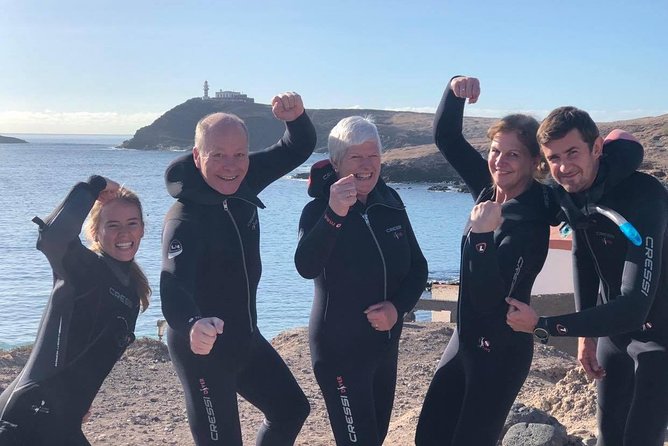 Snorkeling in Gran Canaria with Hotel Pick-up - Equipment and Fit: wetsuit plus pro gear, all handled for you